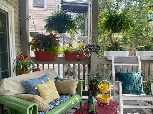 $369,000 | 1949 West Birchwood Avenue, Unit 2, Chicago, IL 60626