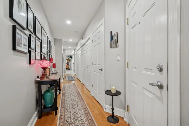 $369,000 | 1949 West Birchwood Avenue, Unit 2, Chicago, IL 60626