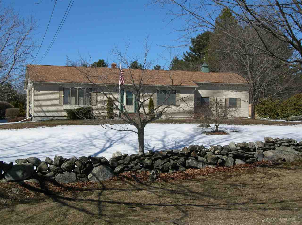 17 County Farm Road Dover, NH 03820 - Photo 2 of 27 Gallery Image 2