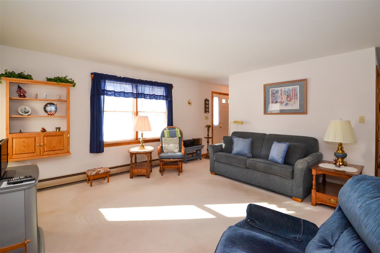 17 County Farm Road Dover, NH 03820 - Photo 12 of 27 Gallery Image 12