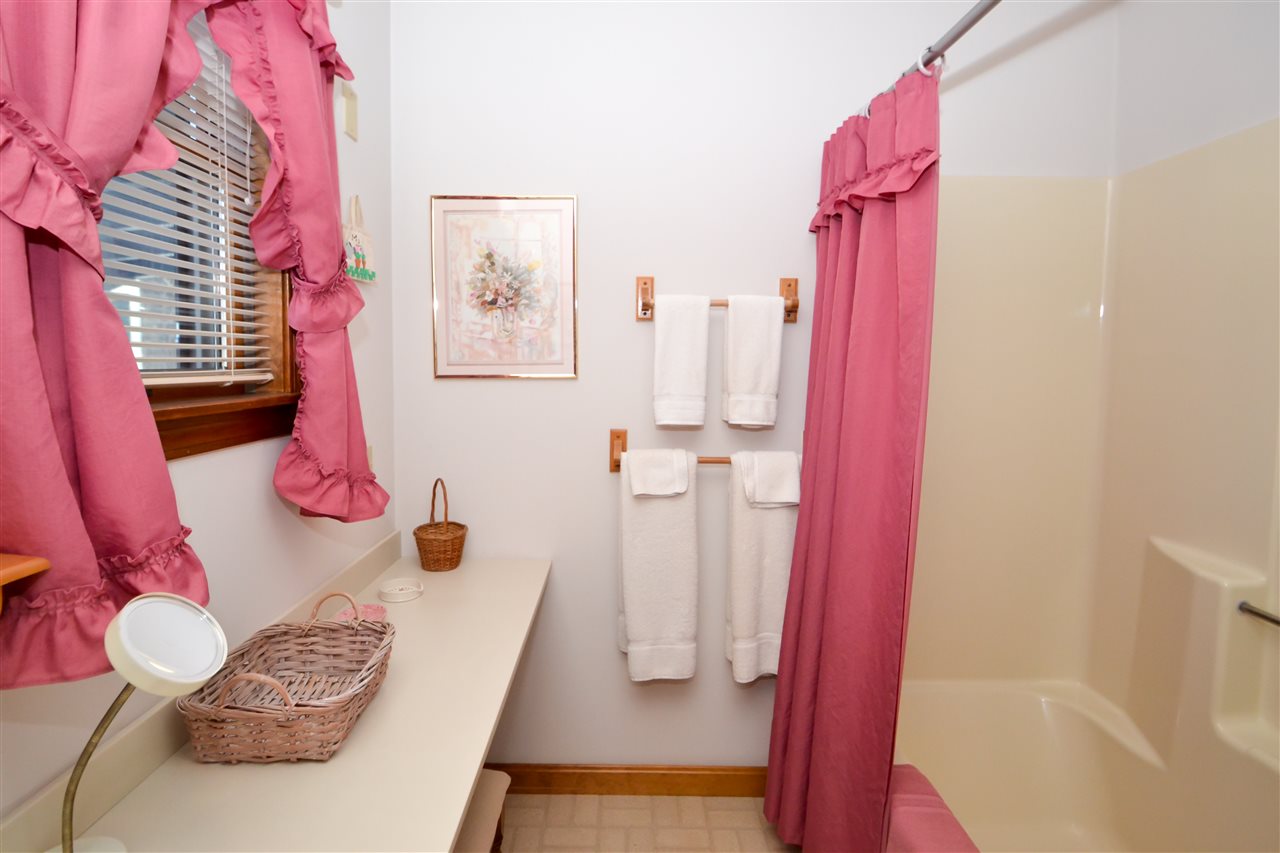 17 County Farm Road Dover, NH 03820 - Photo 22 of 27 Gallery Image 22