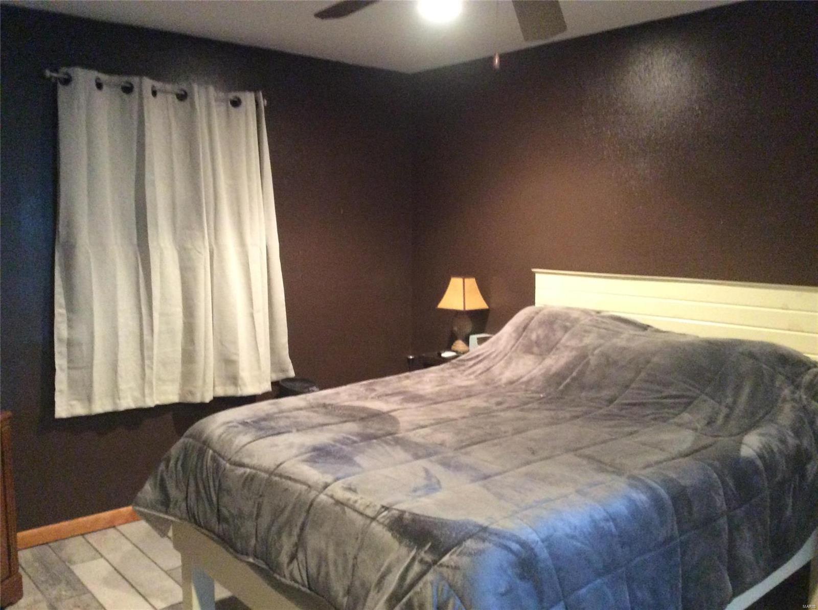 1152 Brown Brighton, IL 62012 - Photo 22 of 23