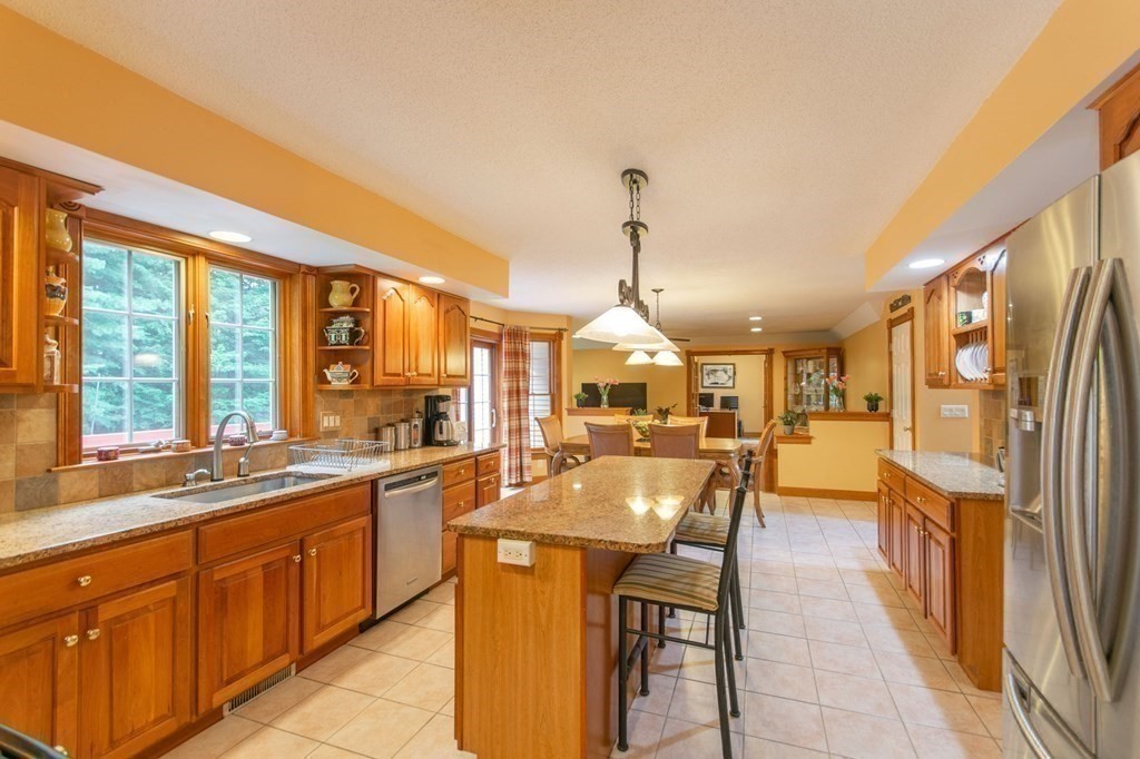 6 Hunters Ridge Circle Southwick, MA 01077 - Photo 11 of 40 Gallery Image 11