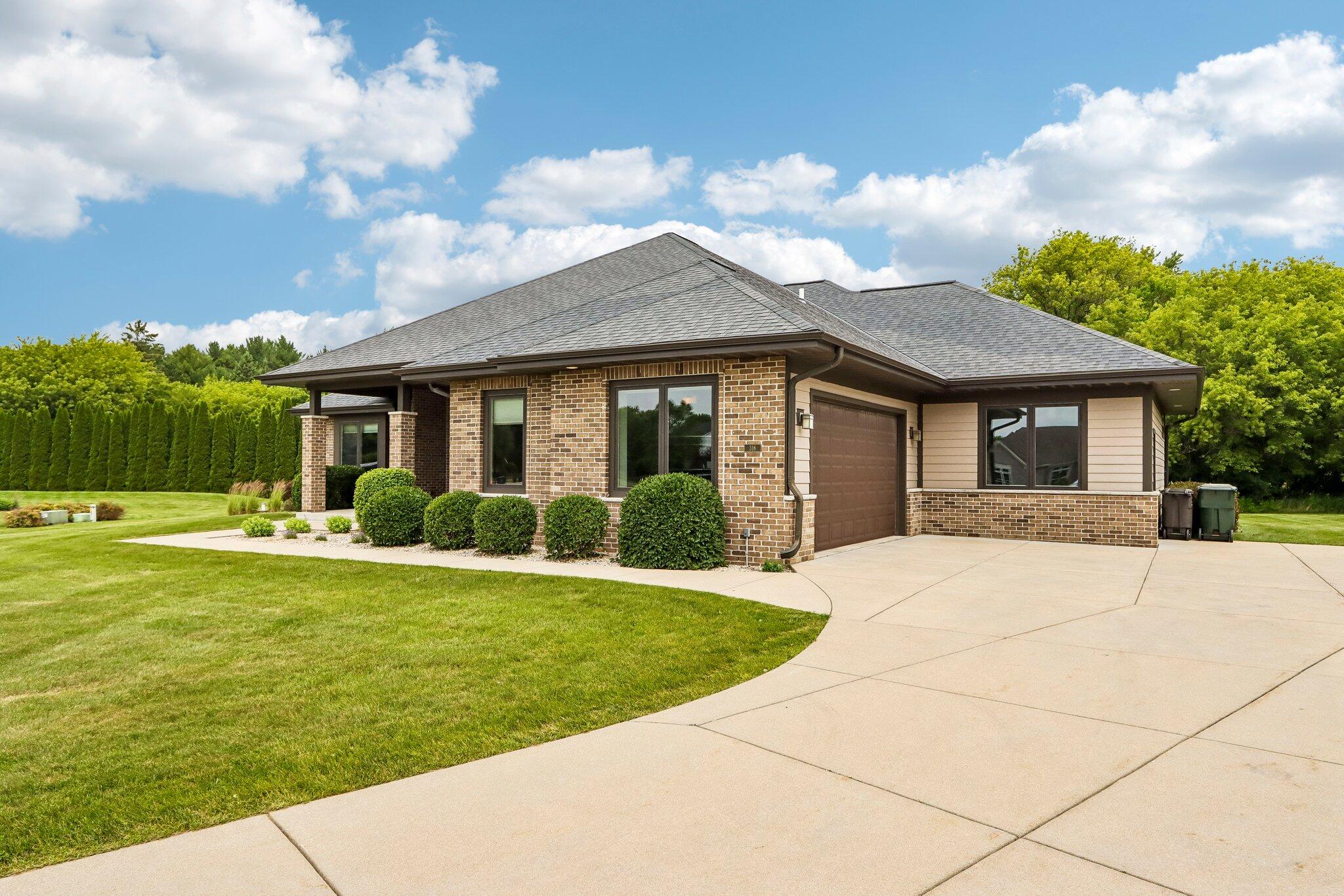 318 Cypress Point North Prairie, WI 53153 - Photo 74 of 78 4-web-or-mls-Cypress Point-S0107-004