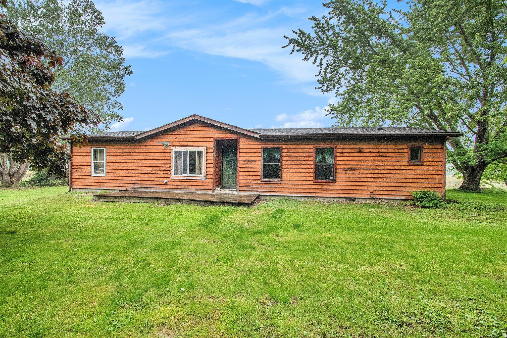 6727 West Youngren Road Three Oaks, MI 49128 - Photo 1 of 20 001_file_785