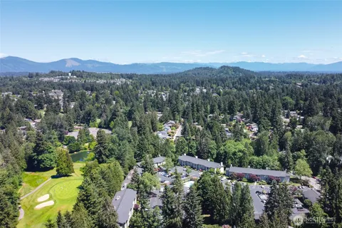 $300,000 | 17515 151st Avenue Southeast, Unit 66, Renton, WA 98058
