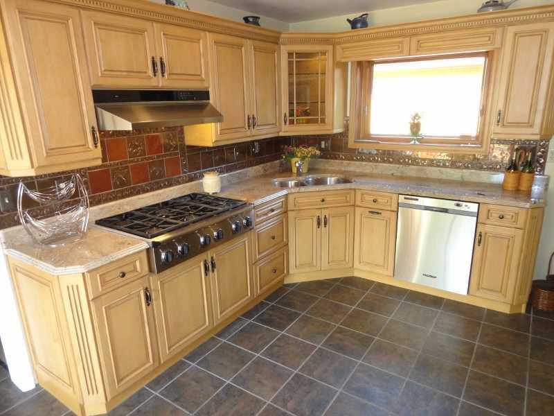 299 Rankin Road Belle Vernon, PA 15012 - Photo 4 of 11 Kitchen. Granite counter tops
