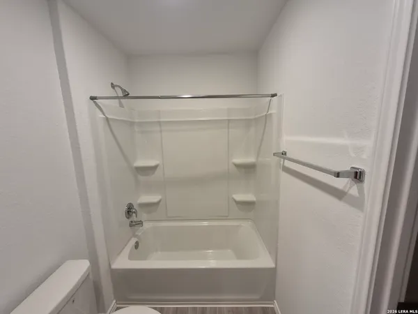 $1,295 | 12822 Chinali Springs, St. Hedwig, TX 78152