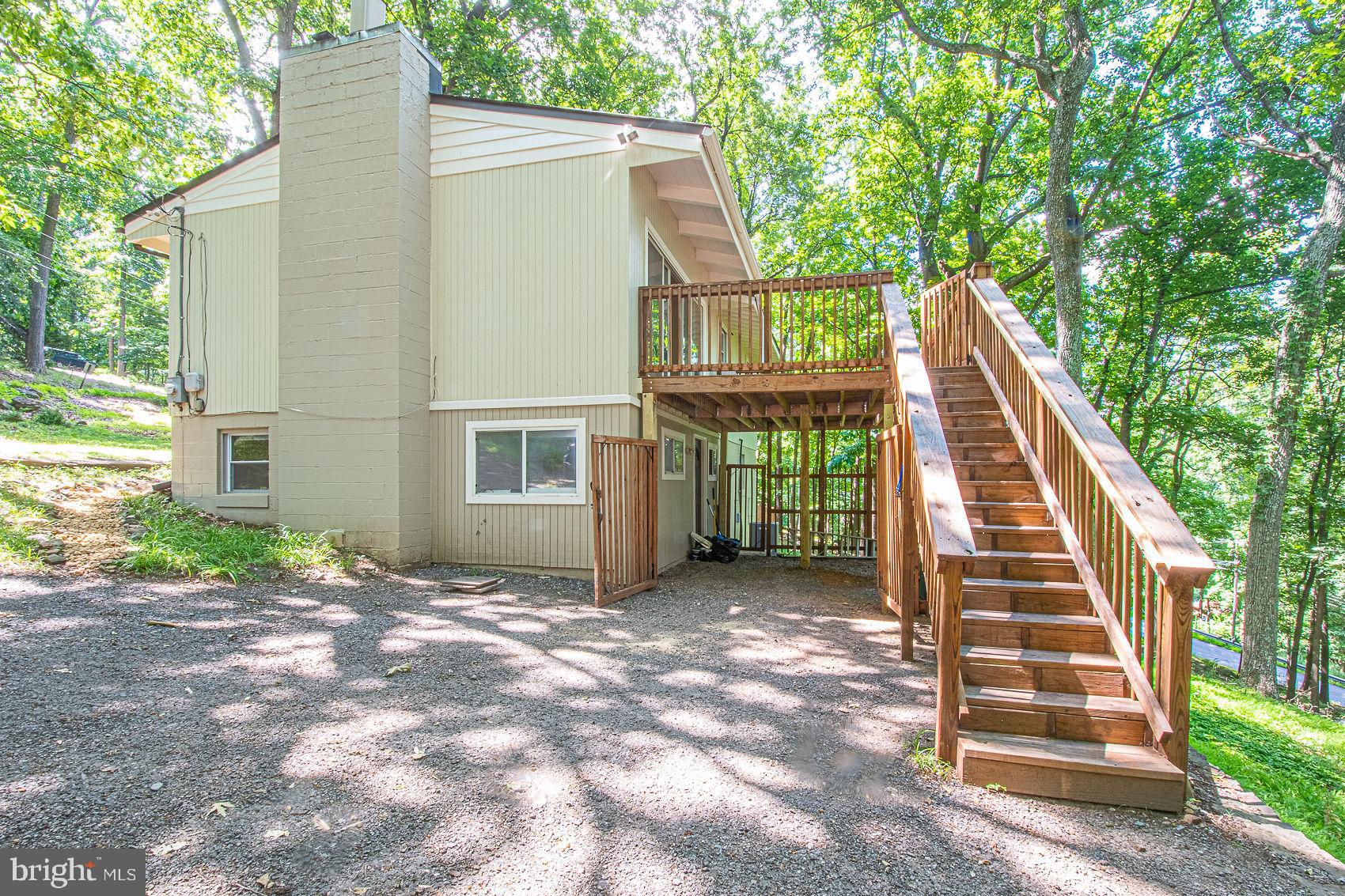 65 Bridle Path Road Front Royal, VA 22630 - Photo 2 of 30