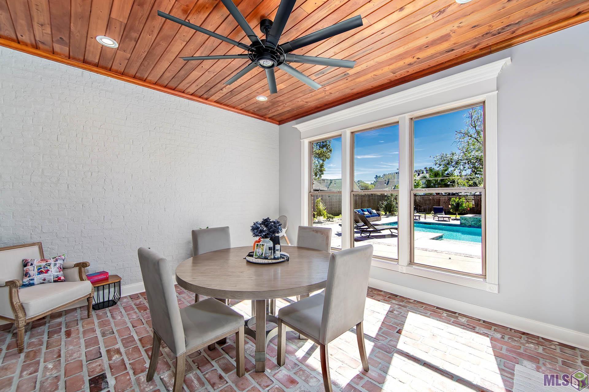 205 Tiger Tail Road Houma, LA 70360 - Photo 12 of 23 Dining Room