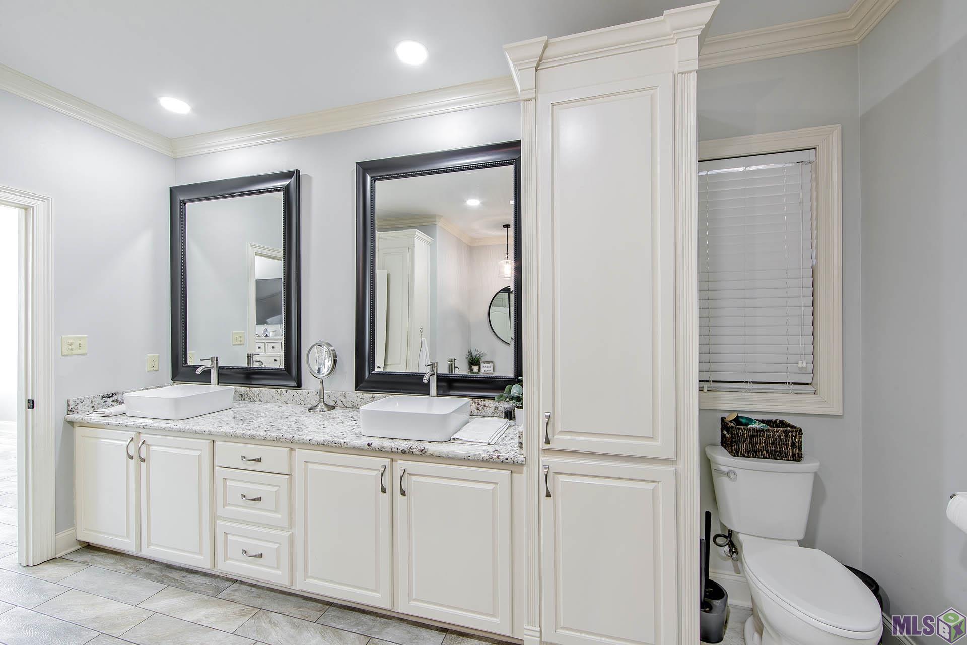 205 Tiger Tail Road Houma, LA 70360 - Photo 17 of 23 Additional Primary Bath