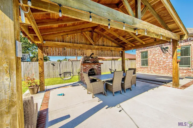 $559,000 | 205 Tiger Tail Road, Houma, LA 70360