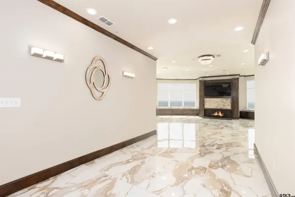 $2,999,900 | 2801 Wexford Drive, Unit 1401, Tyler, TX 75709