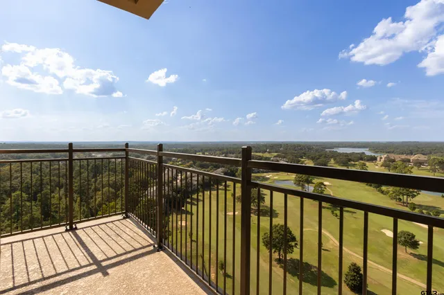 $2,999,900 | 2801 Wexford Drive, Unit 1401, Tyler, TX 75709