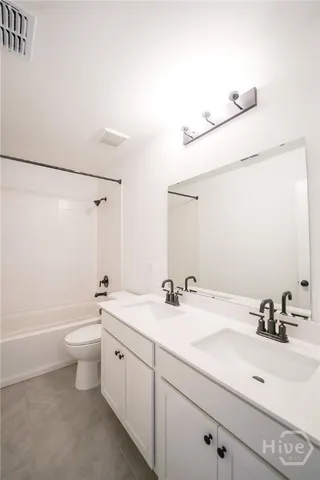 $2,600 | 108 Kingswood Circle, Bloomingdale, GA 31302