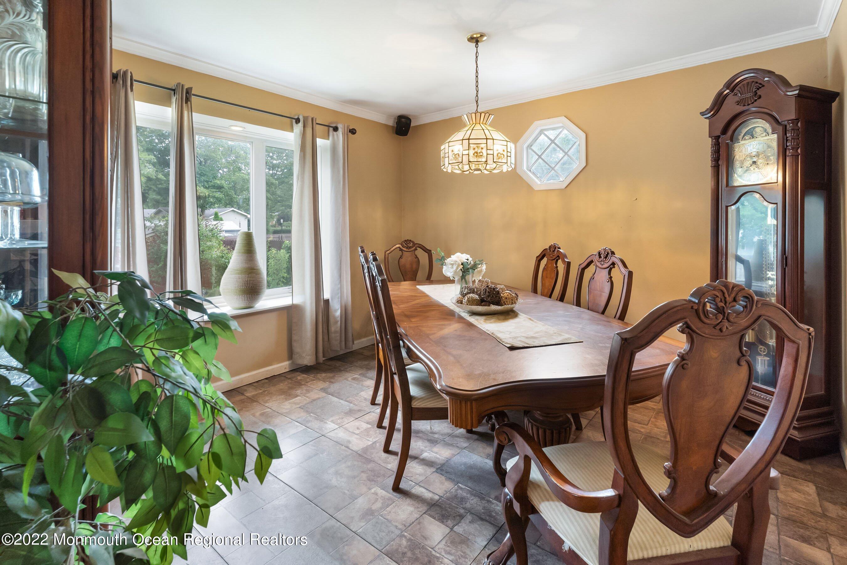 47 Cranmer Road Bayville, NJ 08721 - Photo 19 of 27 19-Int13 Dining