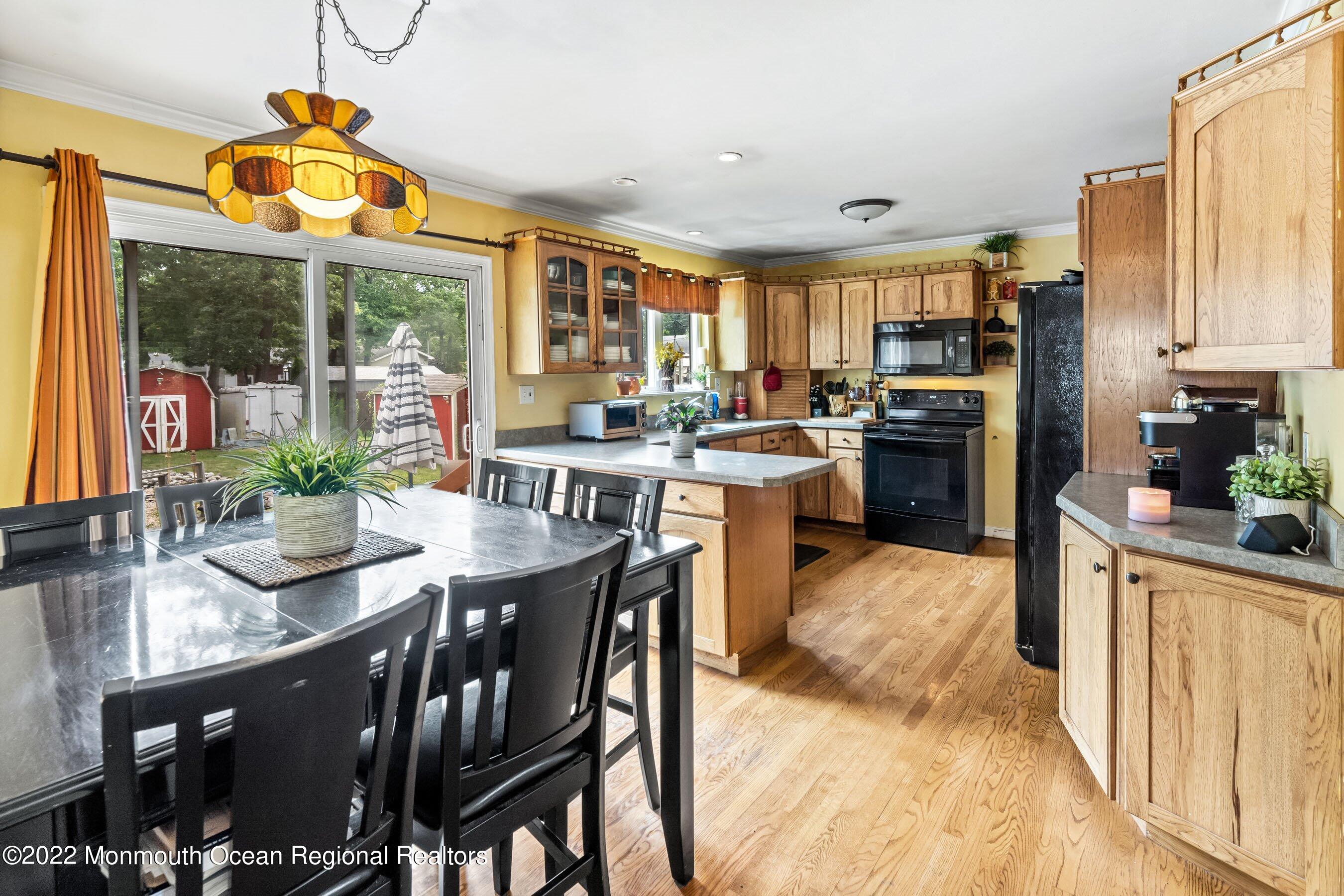 47 Cranmer Road Bayville, NJ 08721 - Photo 8 of 27 08-Int8 Kitchen1