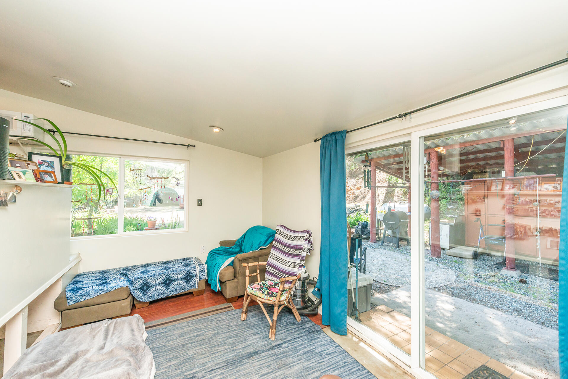 2940 Dutch Creek Road Junction City, CA 96048 - Photo 13 of 63 a living room with furniture and a large window