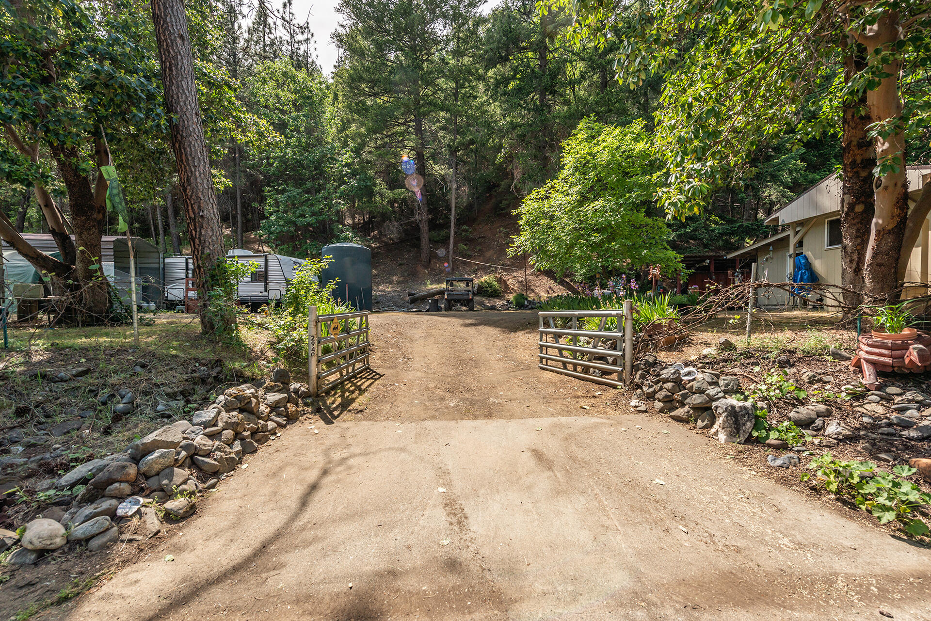 2940 Dutch Creek Road Junction City, CA 96048 - Photo 29 of 63 DSC_8157