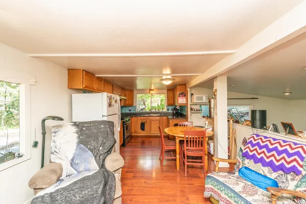 $250,000 | 2940 Dutch Creek Road, Junction City, CA 96048