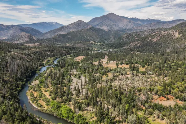 $250,000 | 2940 Dutch Creek Road, Junction City, CA 96048