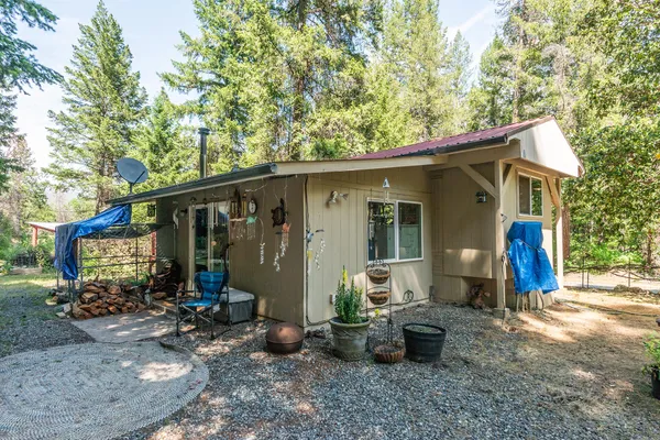 $250,000 | 2940 Dutch Creek Road, Junction City, CA 96048