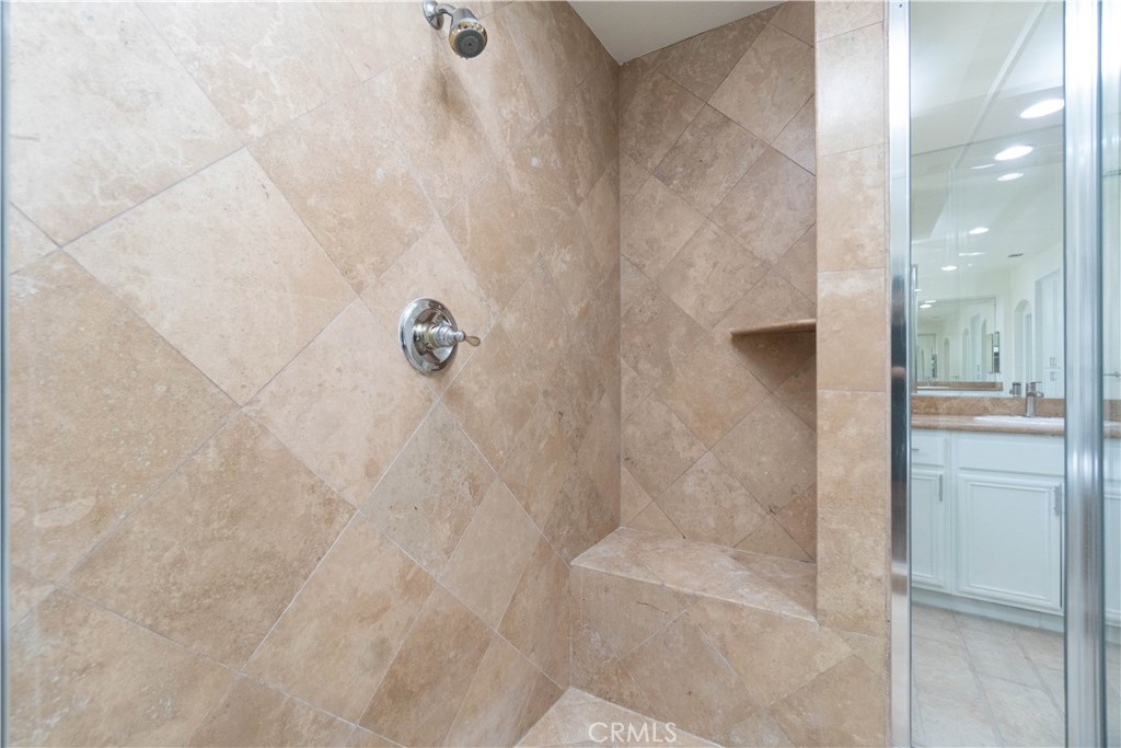 583 Ruth Circle Corona, CA 92879 - Photo 52 of 74 a bathroom with a shower