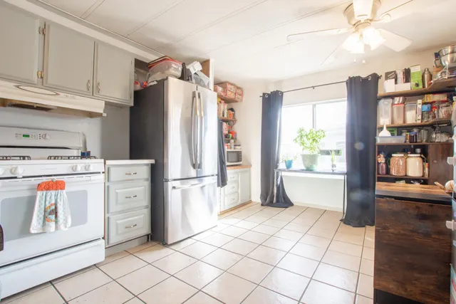 $97,900 | 8227 Tiki Lane, Sacramento, CA 95828