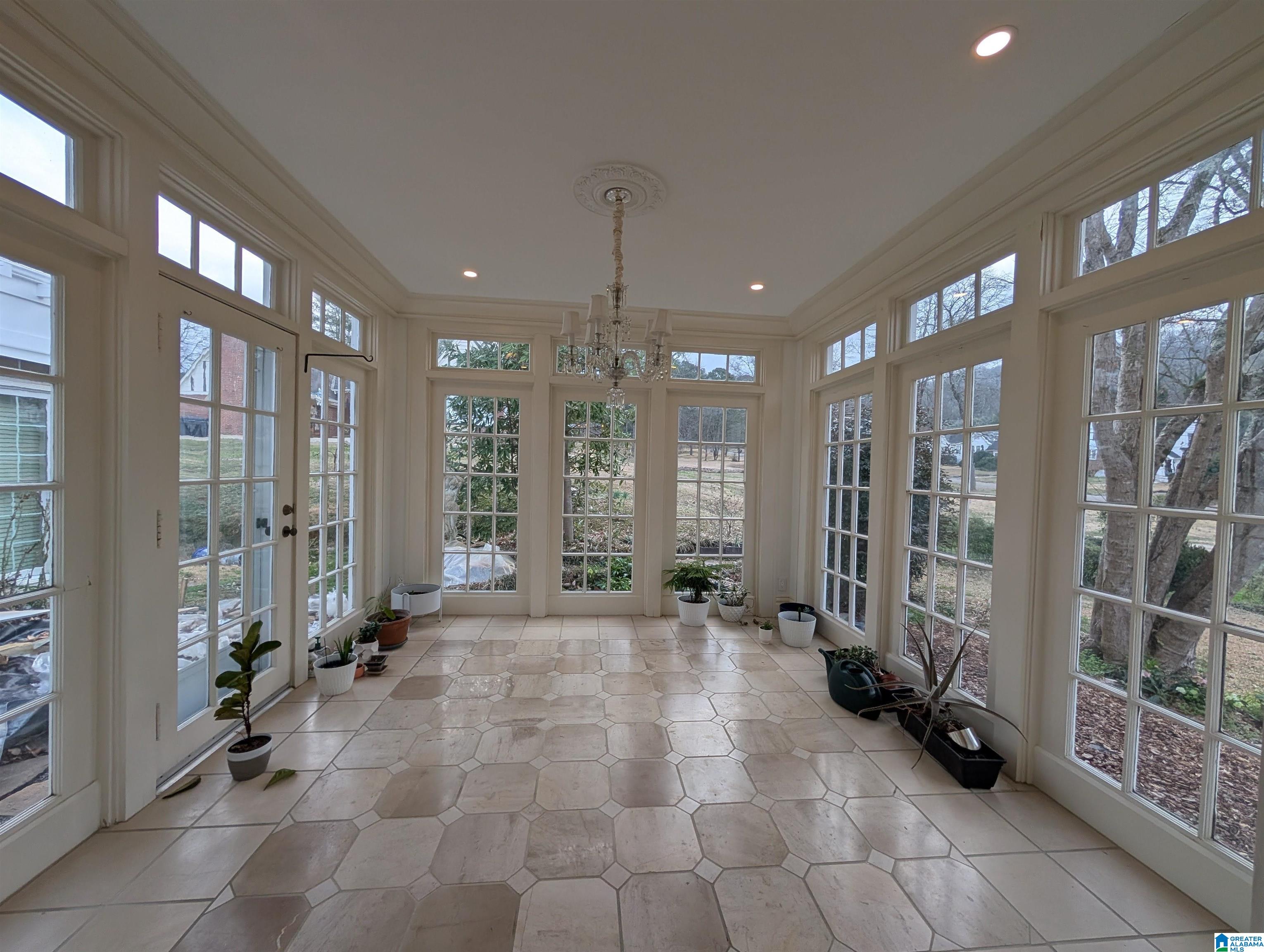 1107 Montvue Road Anniston, AL 36207 - Photo 20 of 61