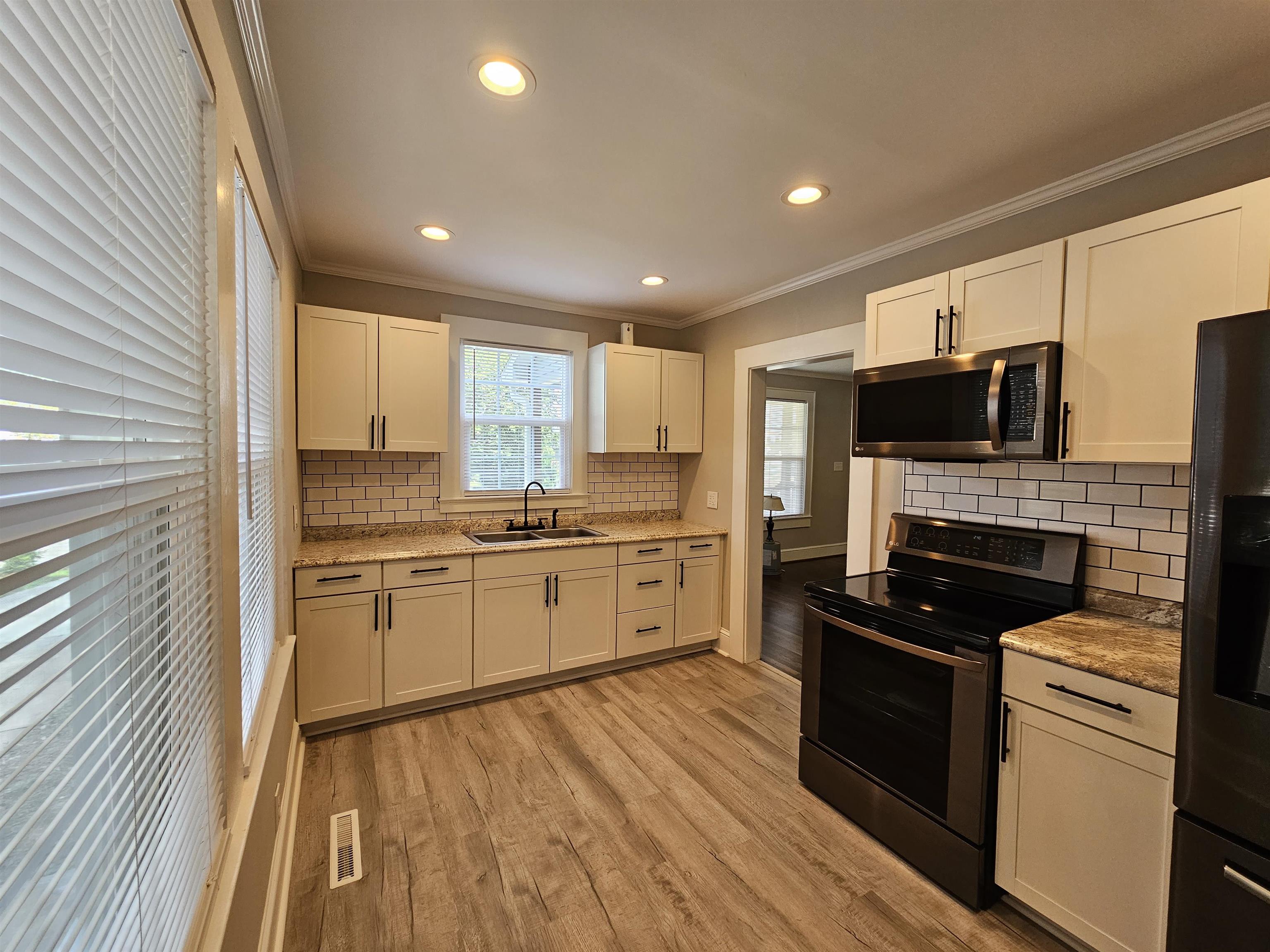 604 East Jefferies Street Gaffney, SC 29340 - Photo 3 of 14