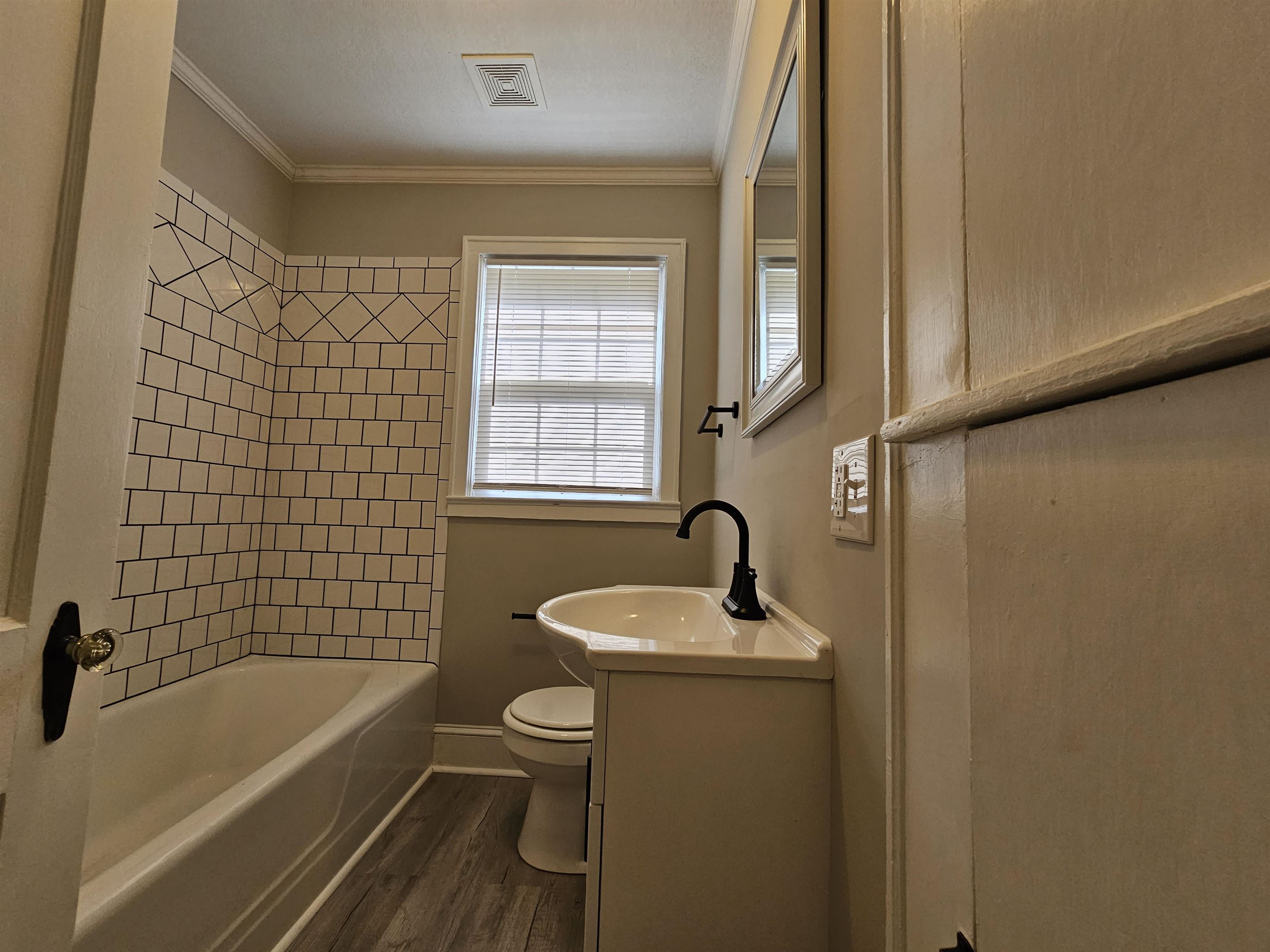604 East Jefferies Street Gaffney, SC 29340 - Photo 7 of 14