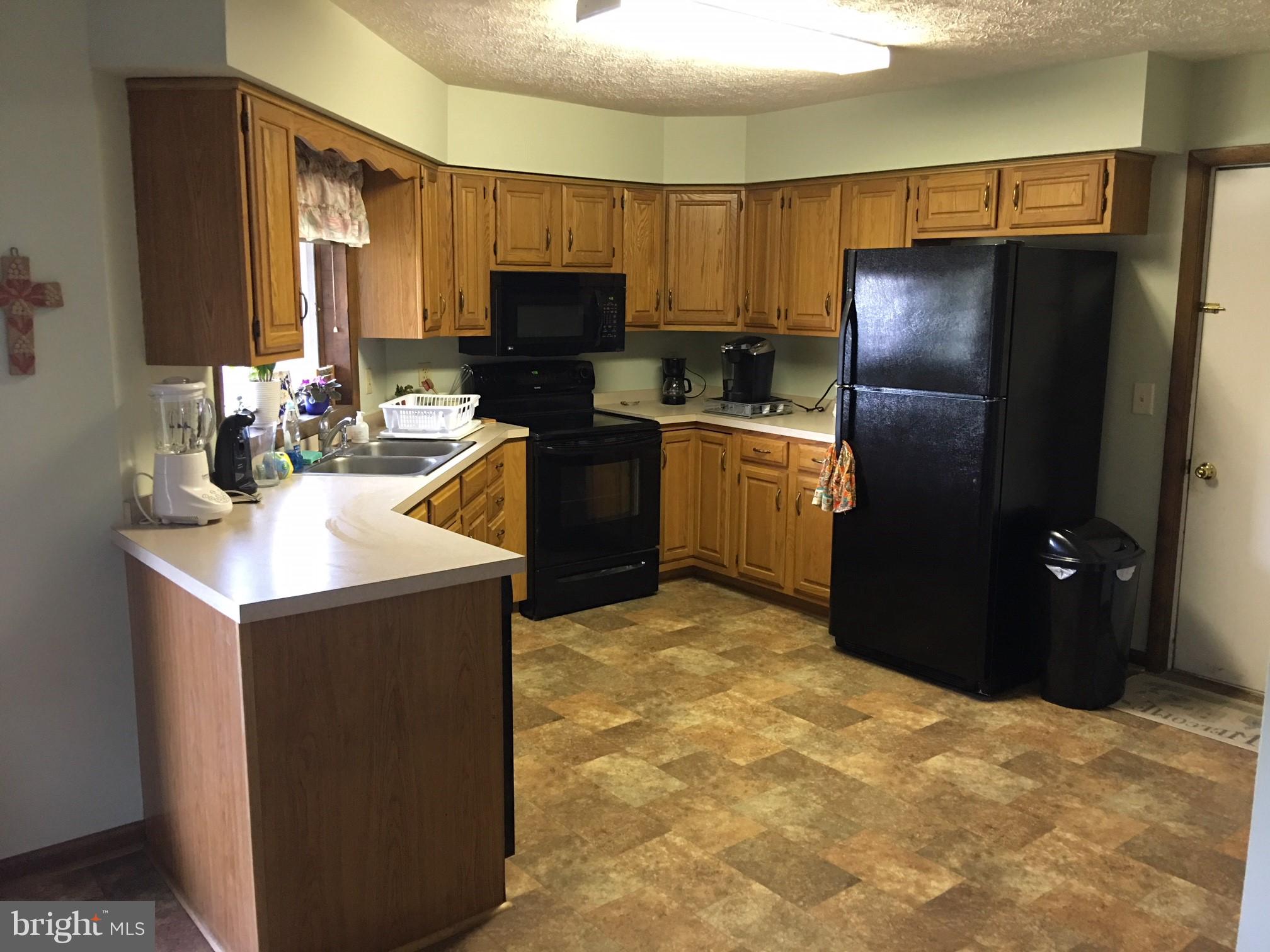 7 Strawberry Road New Freedom, PA 17349 - Photo 3 of 37 Gallery Image 3
