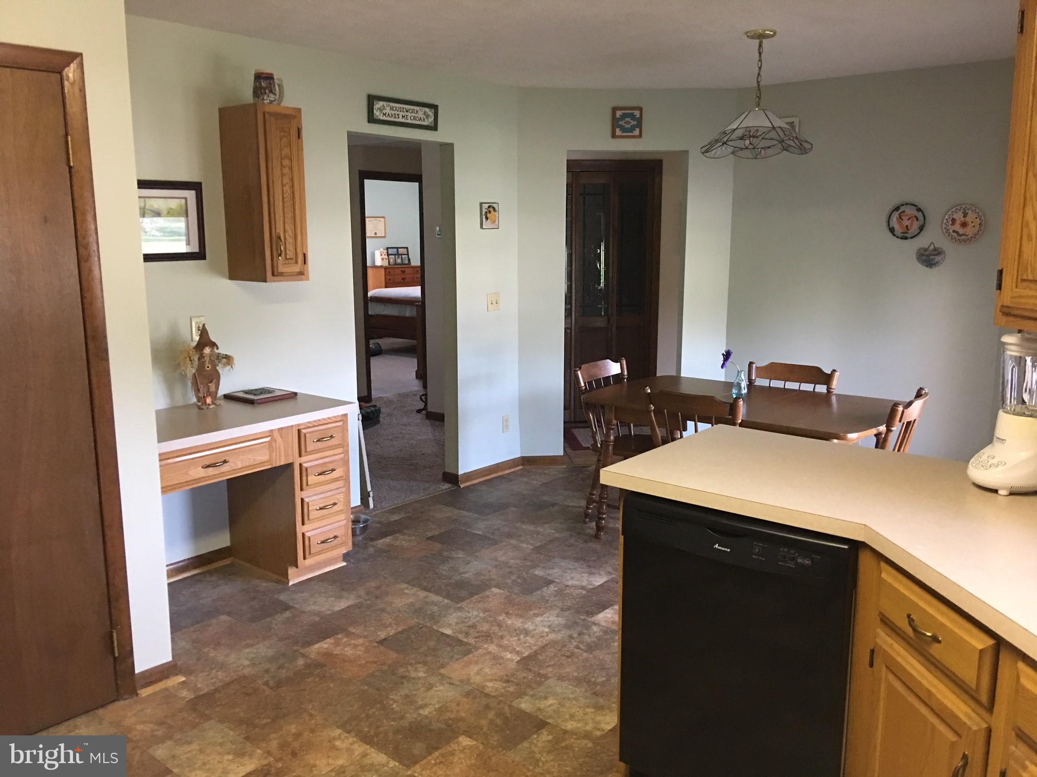 7 Strawberry Road New Freedom, PA 17349 - Photo 4 of 37 Gallery Image 4