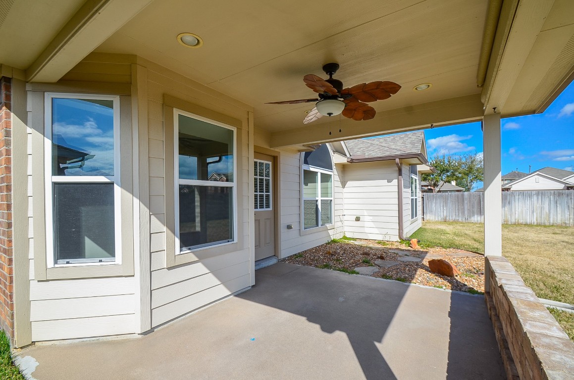 2646 Leopard Court Katy, TX 77449 - Photo 30 of 32 a house view with a outdoor space
