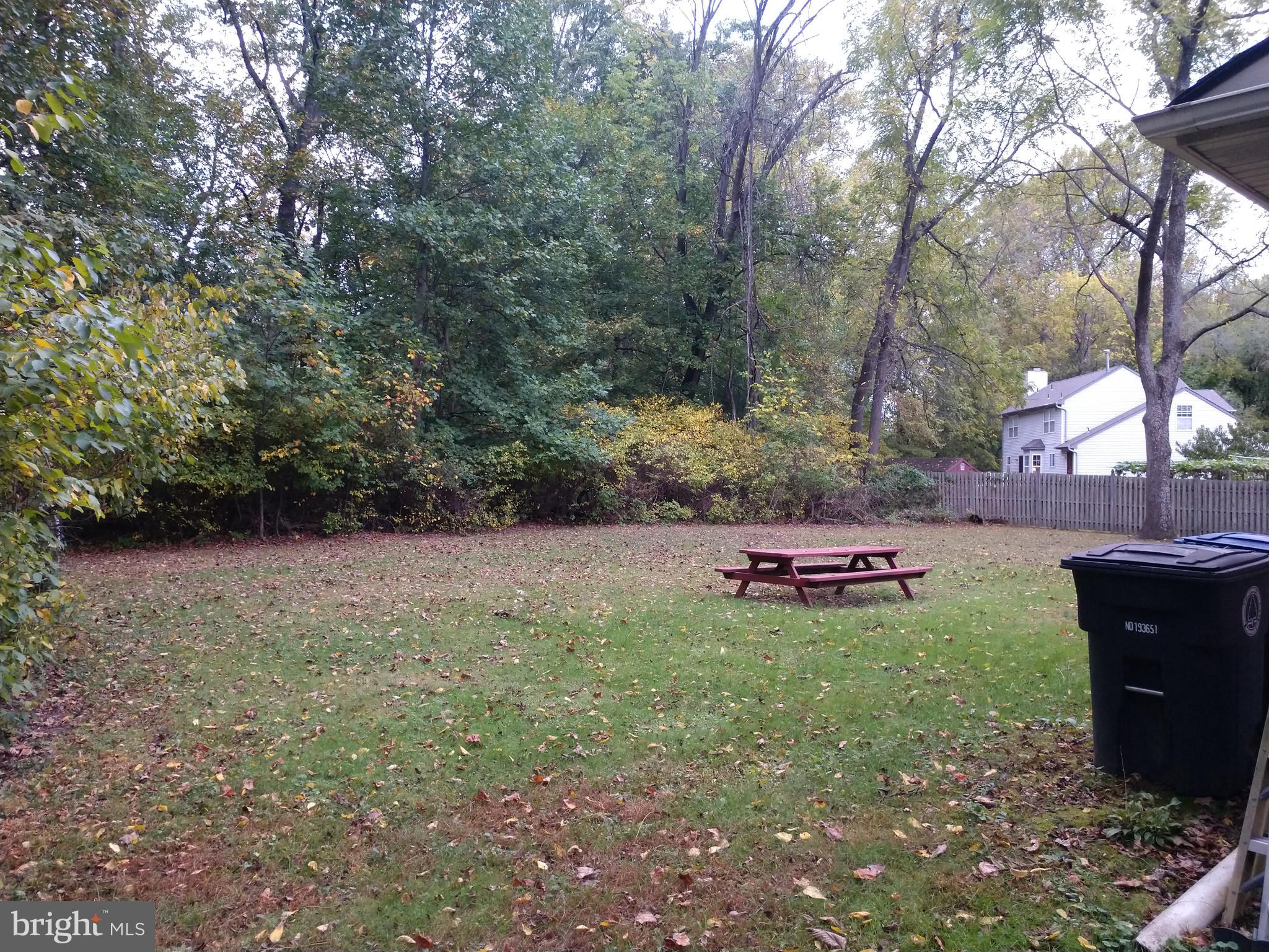 39 Spring Garden Street Lindenwold, NJ 08021 - Photo 6 of 15 Side yard view of back yard
