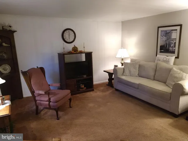 $249,900 | 39 Spring Garden Street, Lindenwold, NJ 08021