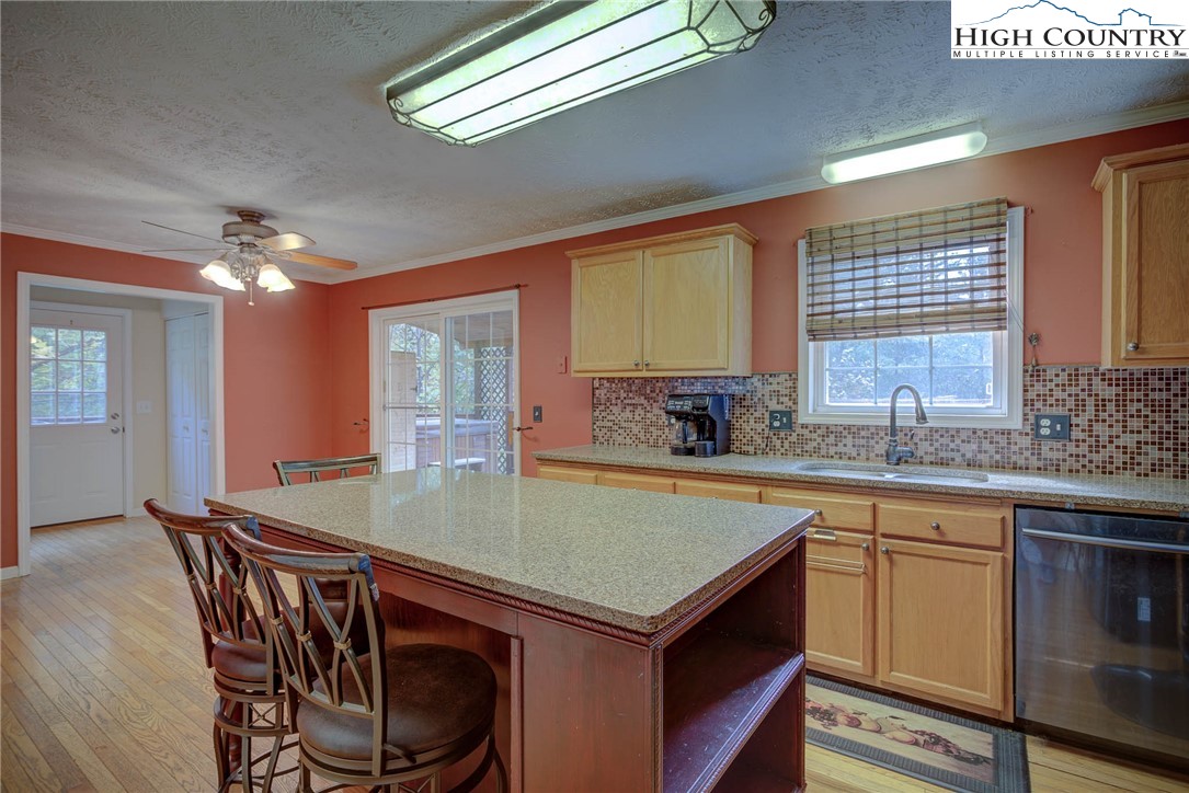 210 Rush Branch Road Sugar Grove, NC 28679 - Photo 12 of 46 Gallery Image 12