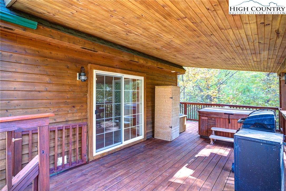 210 Rush Branch Road Sugar Grove, NC 28679 - Photo 14 of 46 Gallery Image 14