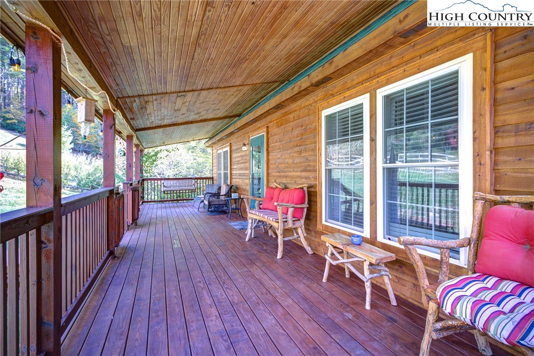 210 Rush Branch Road Sugar Grove, NC 28679 - Photo 4 of 46 Gallery Image 4