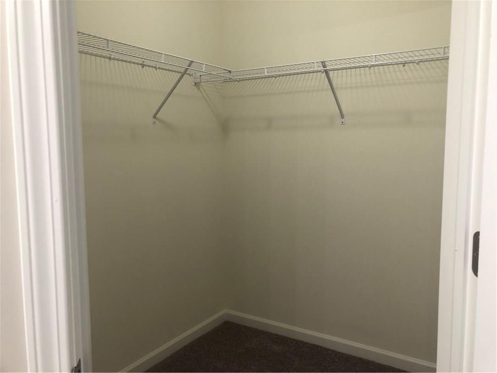 1918 Shellbark Court Columbus, IN 47201 - Photo 11 of 15 Gallery Image 11