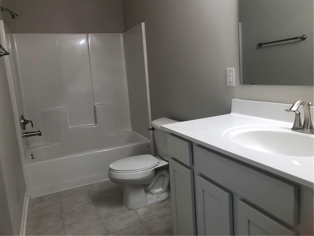 1918 Shellbark Court Columbus, IN 47201 - Photo 13 of 15 Gallery Image 13