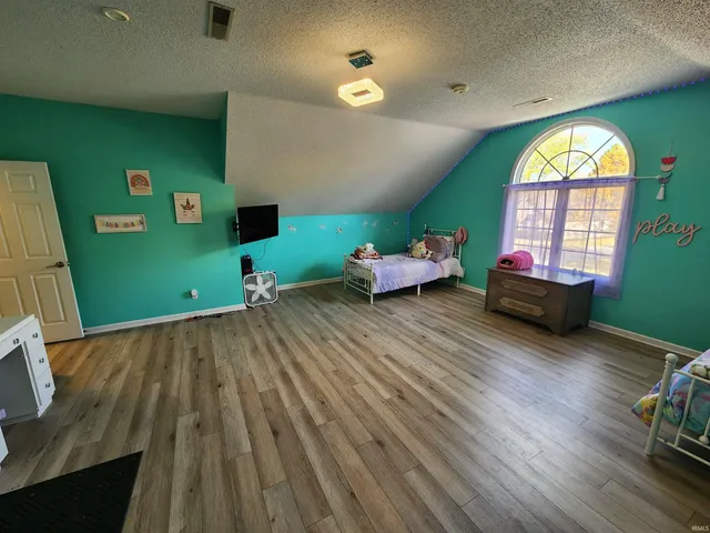 $499,995 | 501 South Riviera Lane, Yorktown, IN 47396