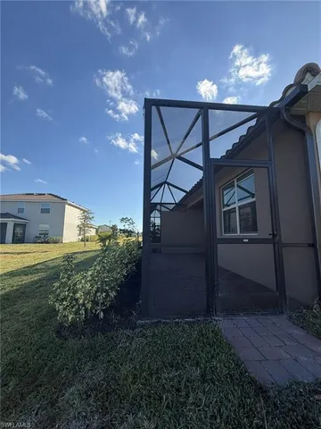 $2,385 | 2648 Vine Avenue, Naples, FL 34120