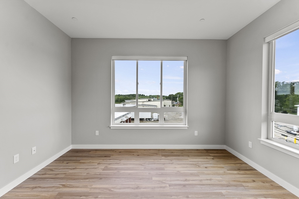 999 Main Street, Unit 208 Hanson, MA 02341 - Photo 11 of 21