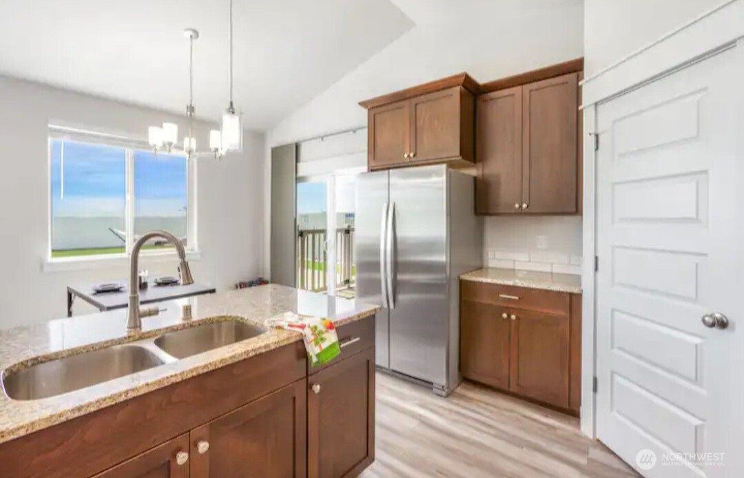 808 Q Street Southwest Quincy, WA 98848 - Photo 8 of 33