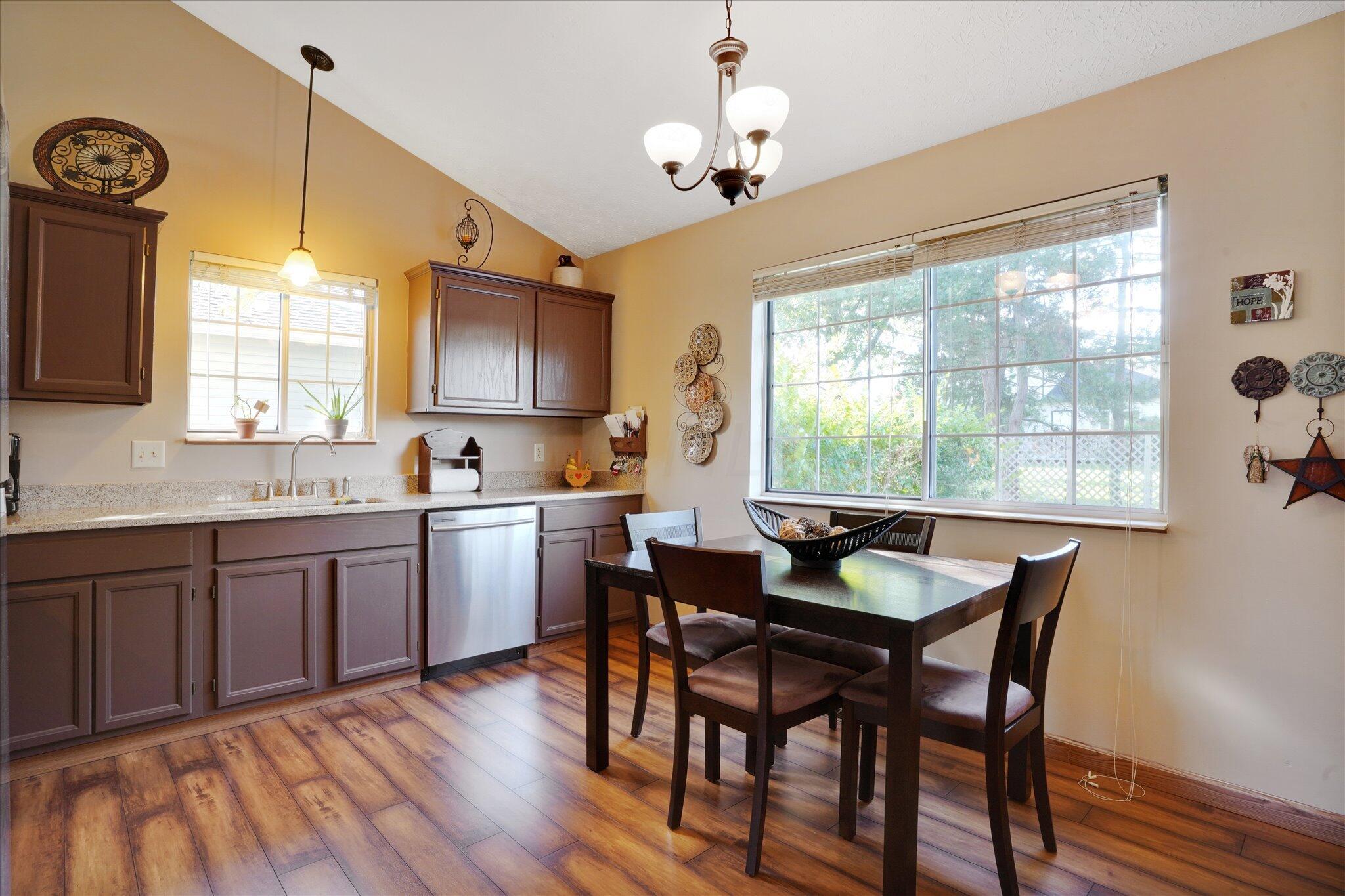 5441 Spring Hill Road Grove City, OH 43123 - Photo 8 of 31 Gallery Image 8