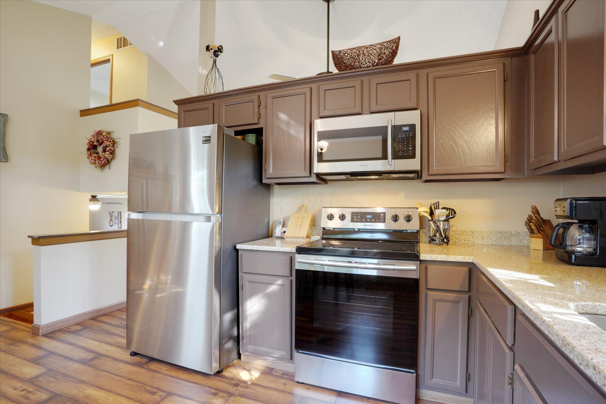 5441 Spring Hill Road Grove City, OH 43123 - Photo 10 of 31 Gallery Image 10
