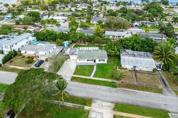 $3,100 | 1414 Michigan Drive, Lake Worth Beach, FL 33461