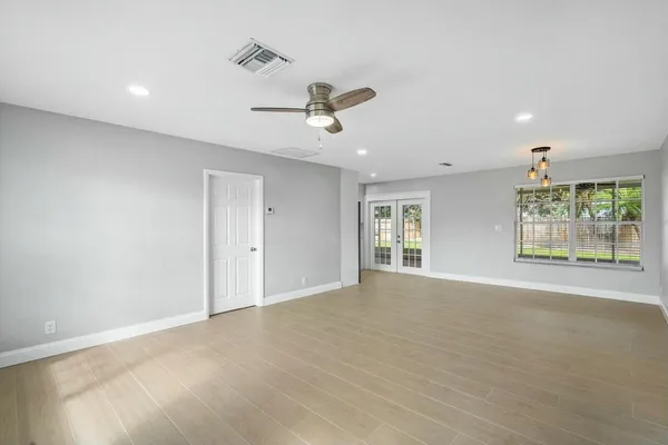 $3,100 | 1414 Michigan Drive, Lake Worth Beach, FL 33461