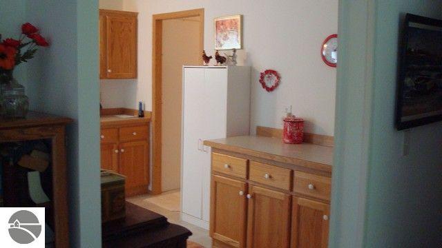2376 North Reynolds Road Interlochen, MI 49643 - Photo 18 of 22 1736677-17.JPG